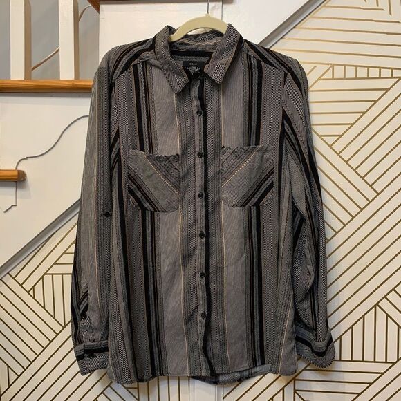 DREW Tops - Drew Womens Long Sleeve Button Down